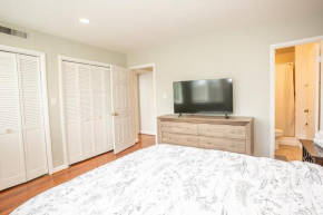 Comfy and Cozy-Min to National Mall Great Location